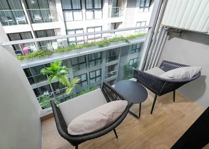 Diamond Apartments Phuket Bangtao